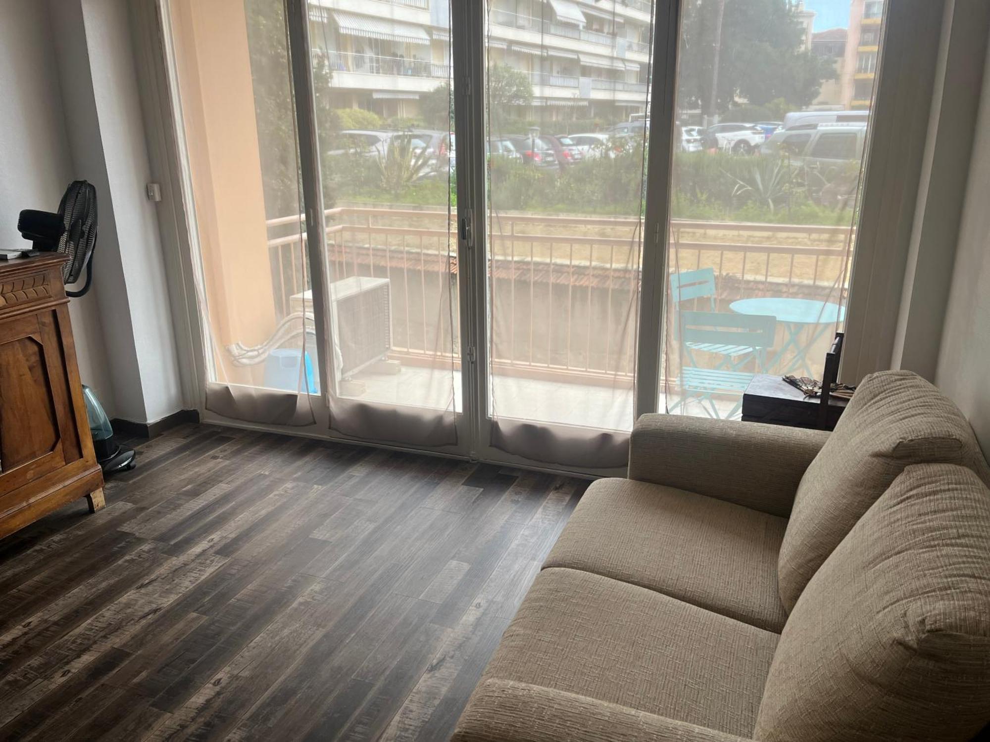 Appartement Proche Gare Routiere マントン エクステリア 写真